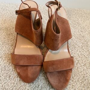 H by Halston tan wedge shoes